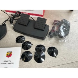 Simulador de conducción volante y pedales Abarth