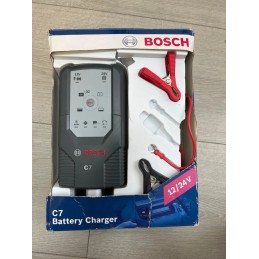 Cargador automático de batería Bosch Automotive C7 para 12-24 V / 7 A