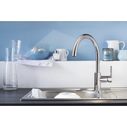 Grohe BauEdge - Grifo de cocina monomando para instalación en un solo agujero con caño alto giratorio en un ángulo de 360°